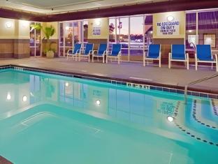 holiday inn express and suites columbia fort jackson by ihg