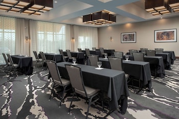 hilton garden inn columbia airport