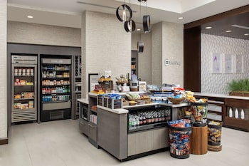 hilton garden inn columbia airport