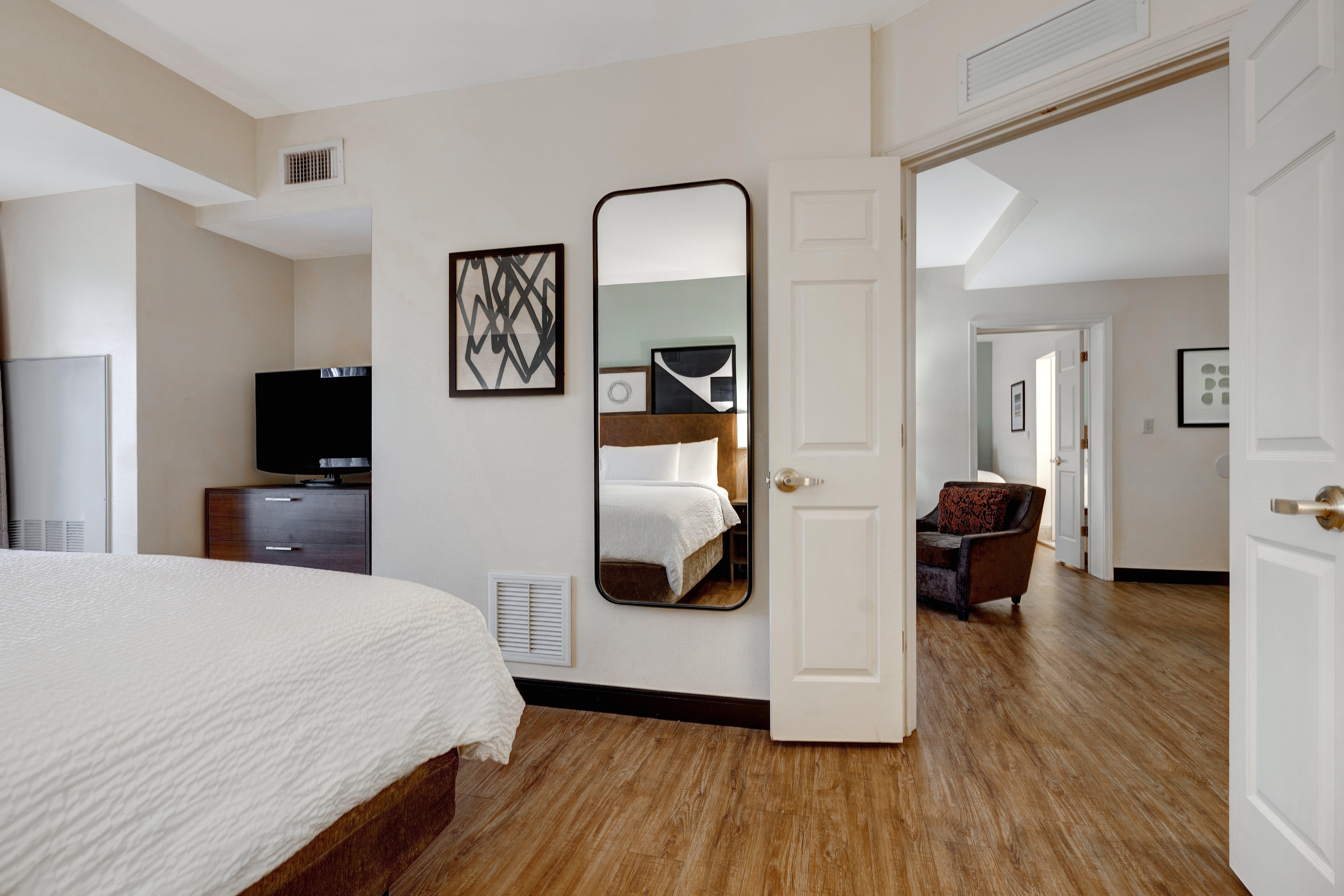 staybridge suites tallahassee by ihg