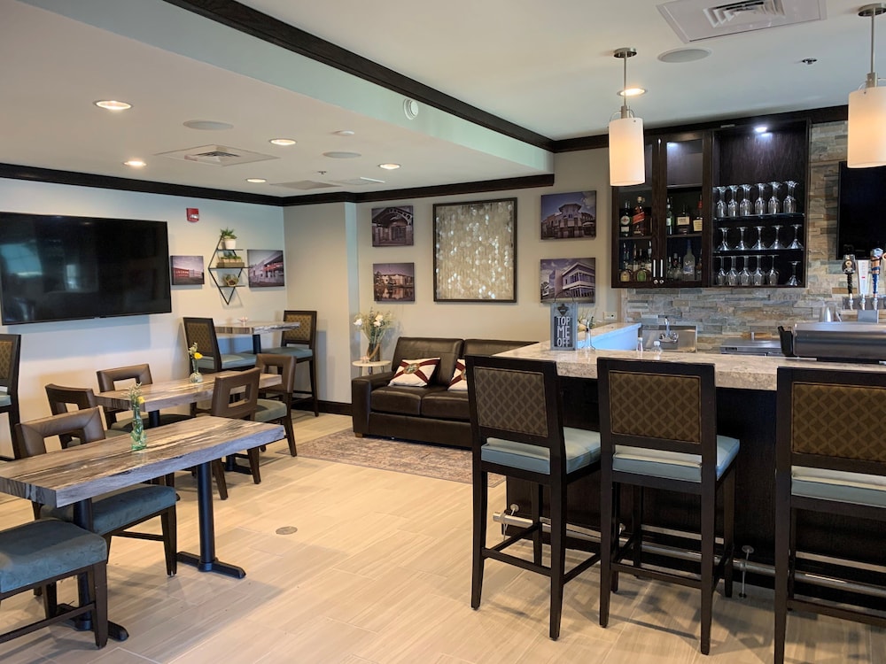 staybridge suites tallahassee by ihg