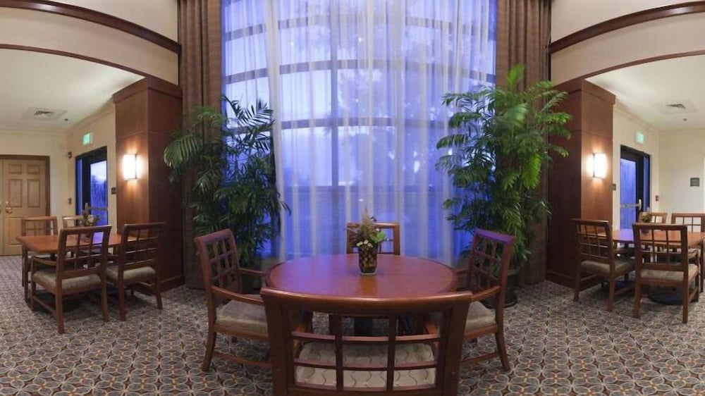 staybridge suites tallahassee by ihg