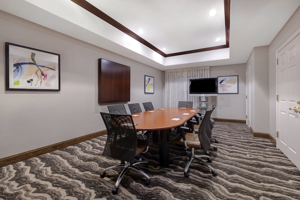 staybridge suites tallahassee by ihg
