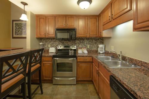 holiday inn club vacations mount ascutney resort by ihg