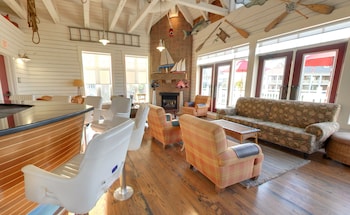 Hilton Grand Vacations Club Blue Mountain Canada,Milton>>Collingwood,3 star