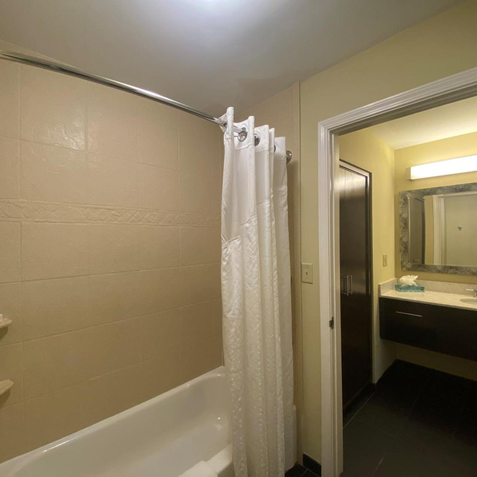 staybridge suites liverpool syra by ihg