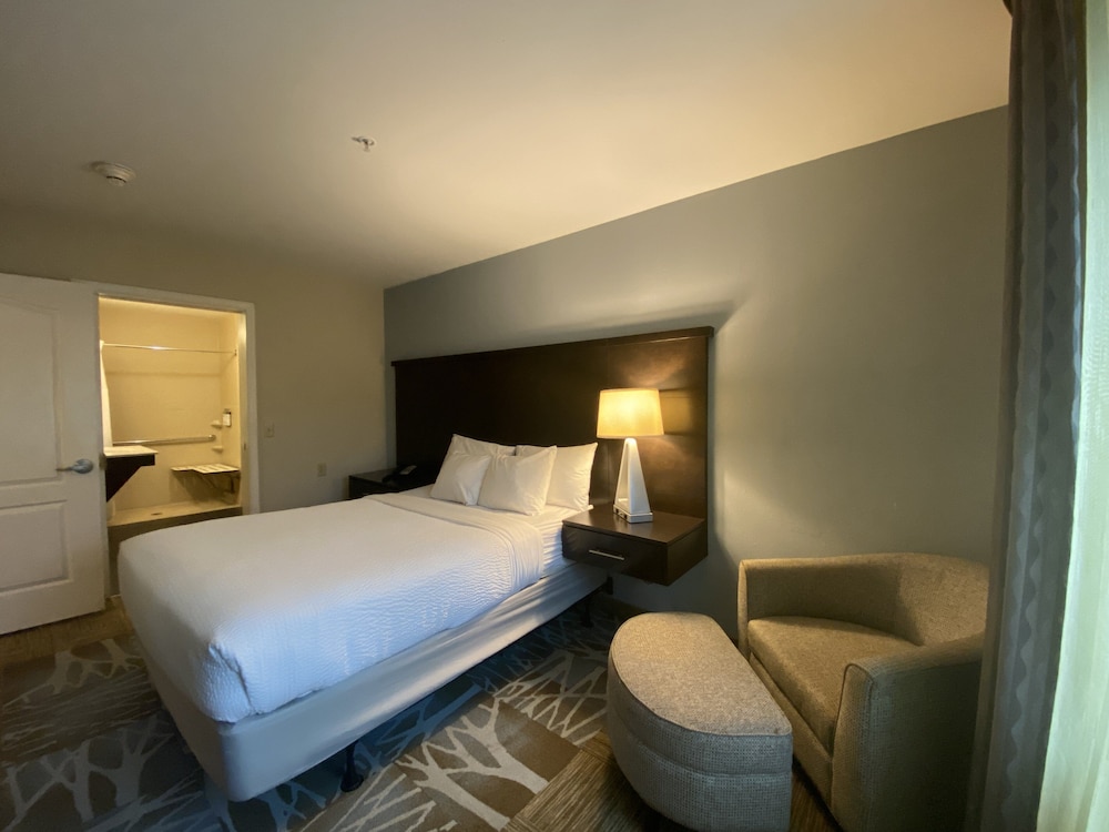 staybridge suites liverpool syra by ihg