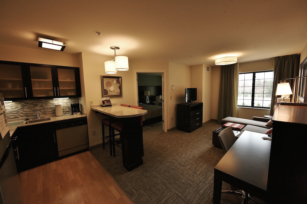 staybridge suites liverpool syra by ihg