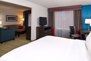holiday inn express and suites omaha west by ihg