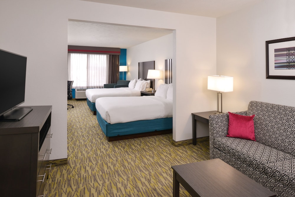 holiday inn express and suites omaha west by ihg