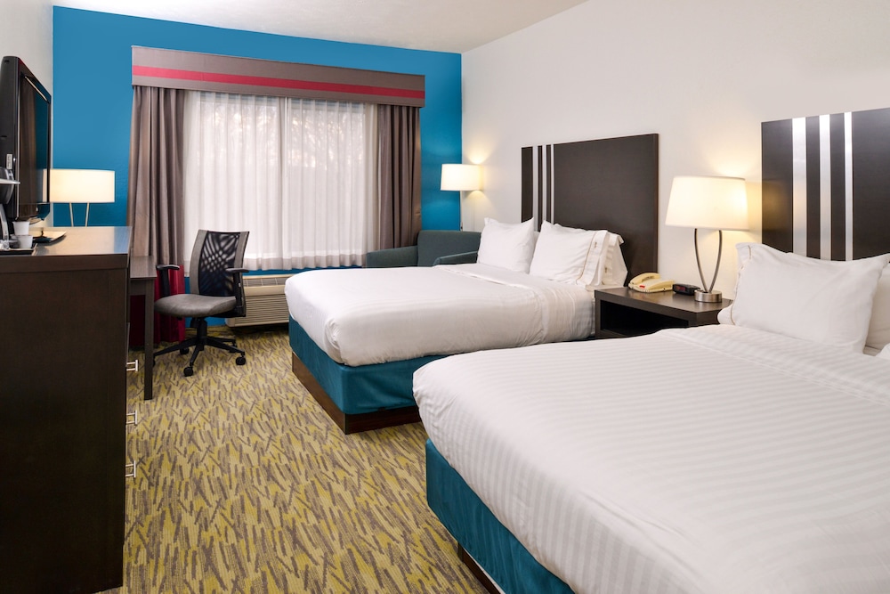 holiday inn express and suites omaha west by ihg