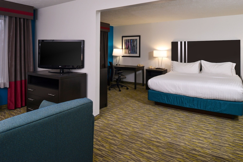 holiday inn express and suites omaha west by ihg