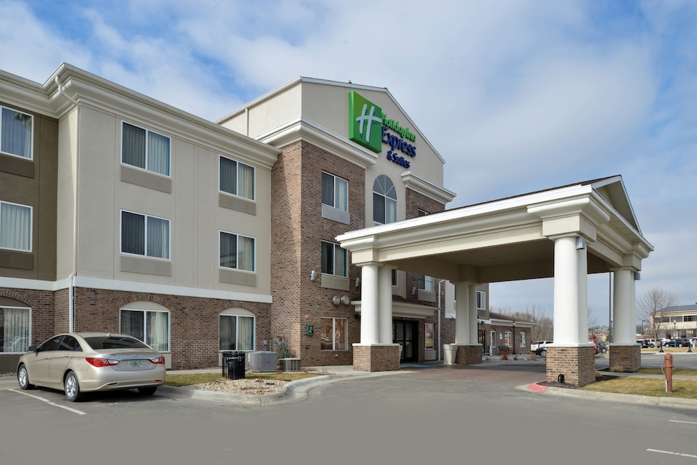 holiday inn express and suites omaha west by ihg