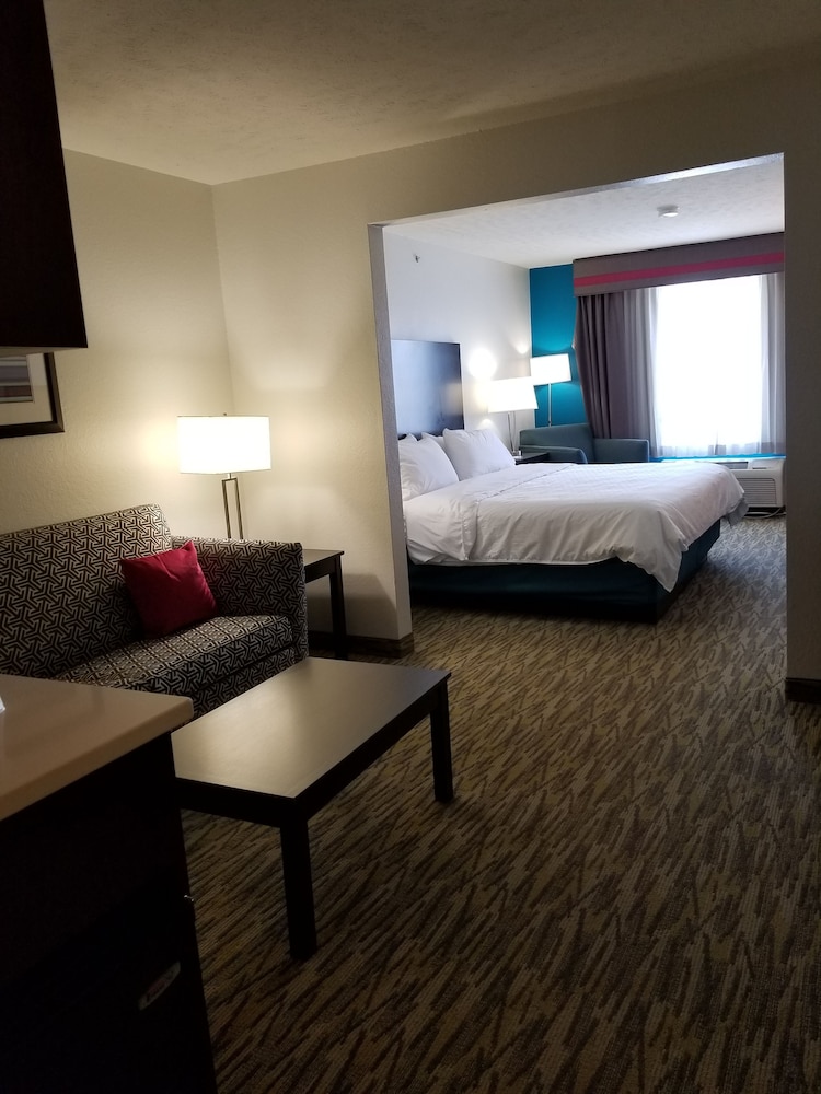 holiday inn express and suites omaha west by ihg