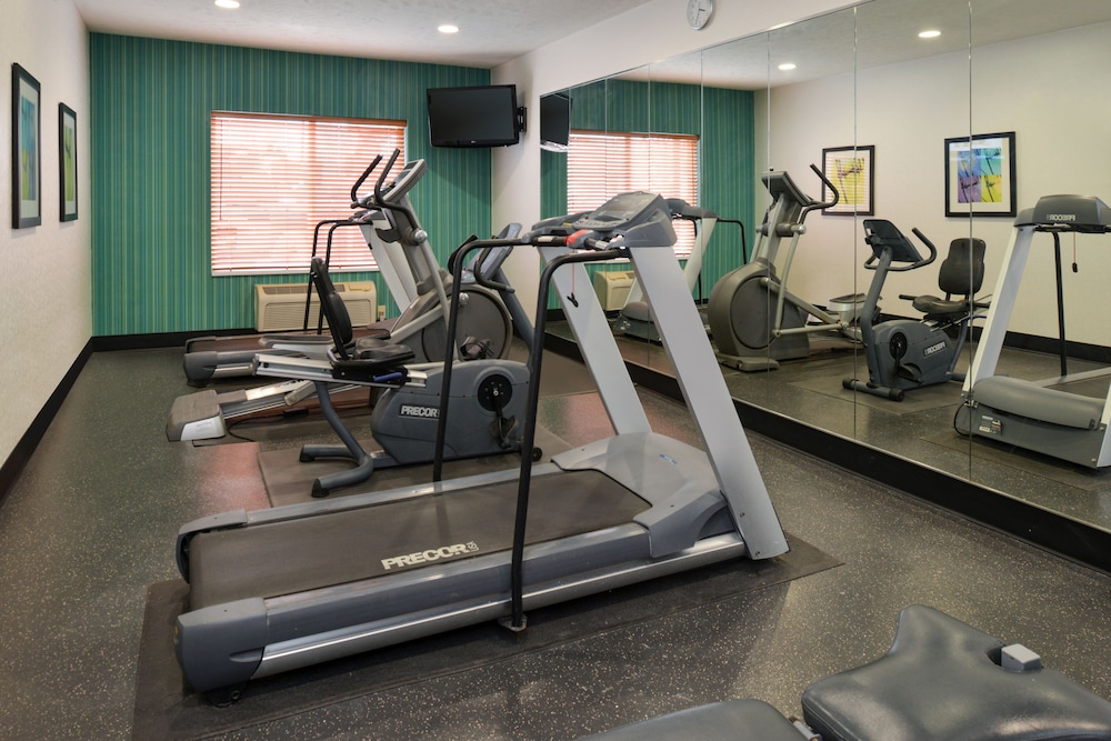 holiday inn express and suites omaha west by ihg
