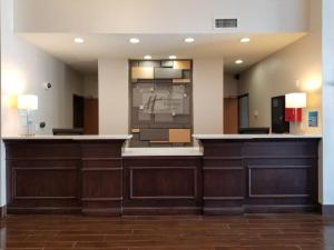 Holiday Inn Express & Suites Omaha West By Ihg,Millard>>Douglas,3 star