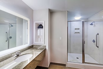 Holiday Inn Express And Suites Tulsa S Broken Arro,Tulsa>>Broken Arrow,3 star