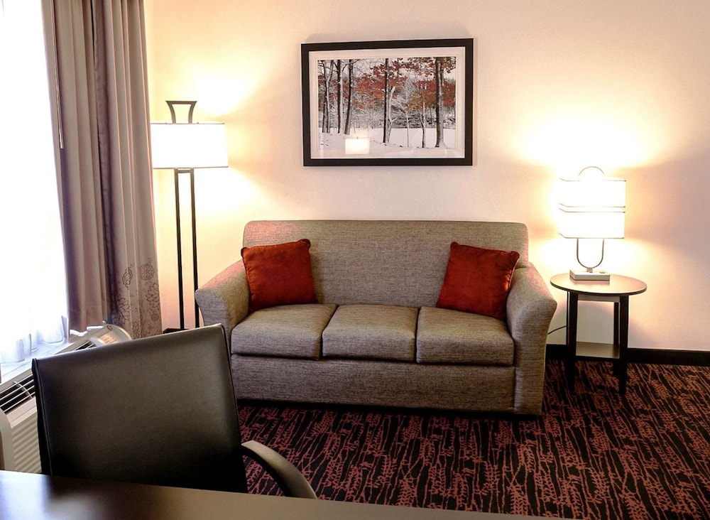 hampton inn and suites tulsa tulsa hills