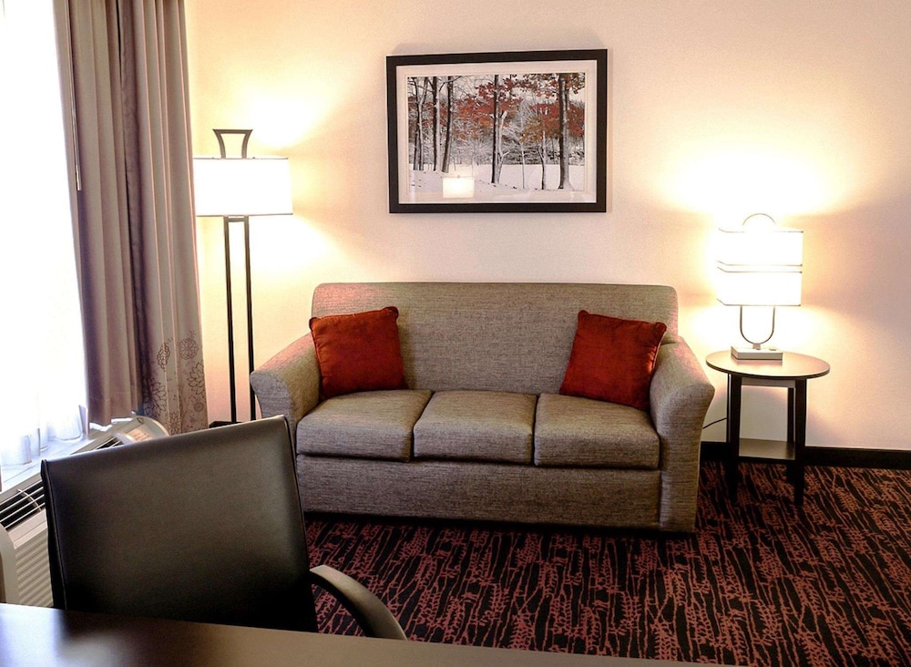 hampton inn and suites tulsa tulsa hills