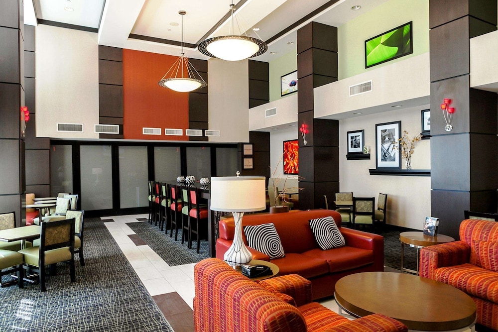 hampton inn and suites tulsa tulsa hills
