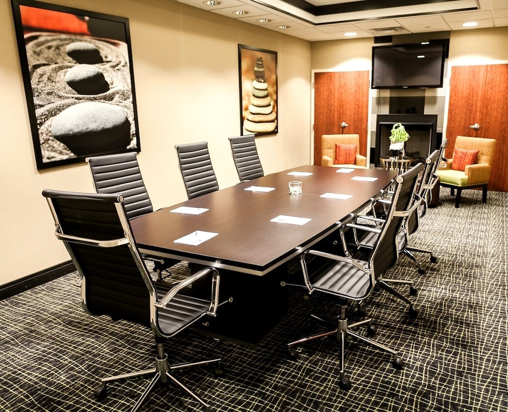 hampton inn and suites tulsa tulsa hills