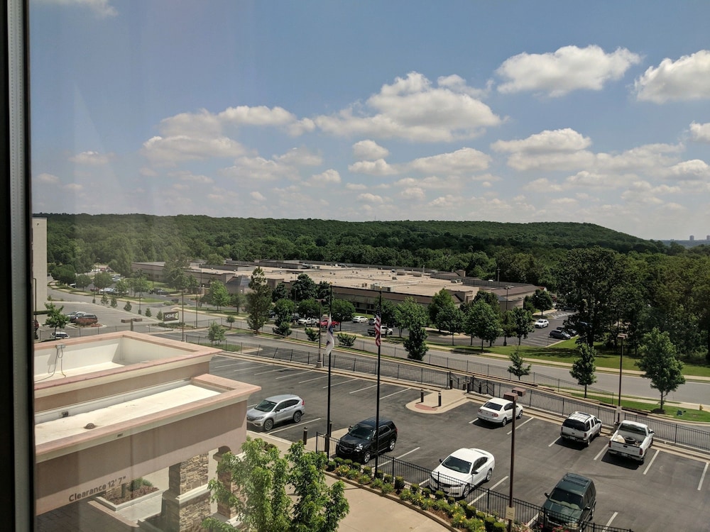 hampton inn and suites tulsa tulsa hills