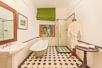 jetwing warwick gardens a luxury reserve