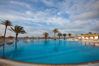 el mouradi djerba menzel