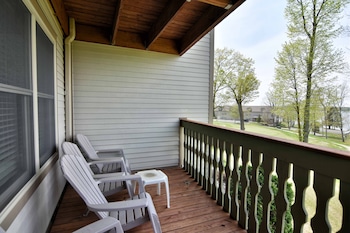 Unit 110 2 Bd 2 Ba Condo 2 Bedroom Condo,,3 star