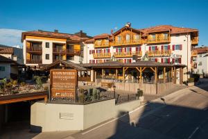 lady maria hotel and resort