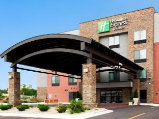 holiday inn express hotel and suites fort dodge by ihg