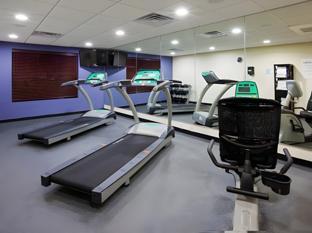holiday inn express hotel and suites fort dodge by ihg