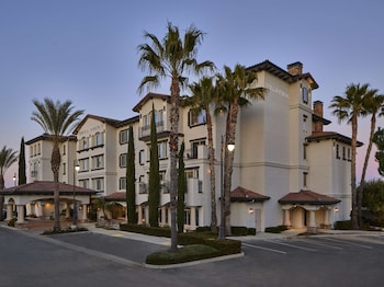 bellasera hotel and suites paso robles tapestry by hilton