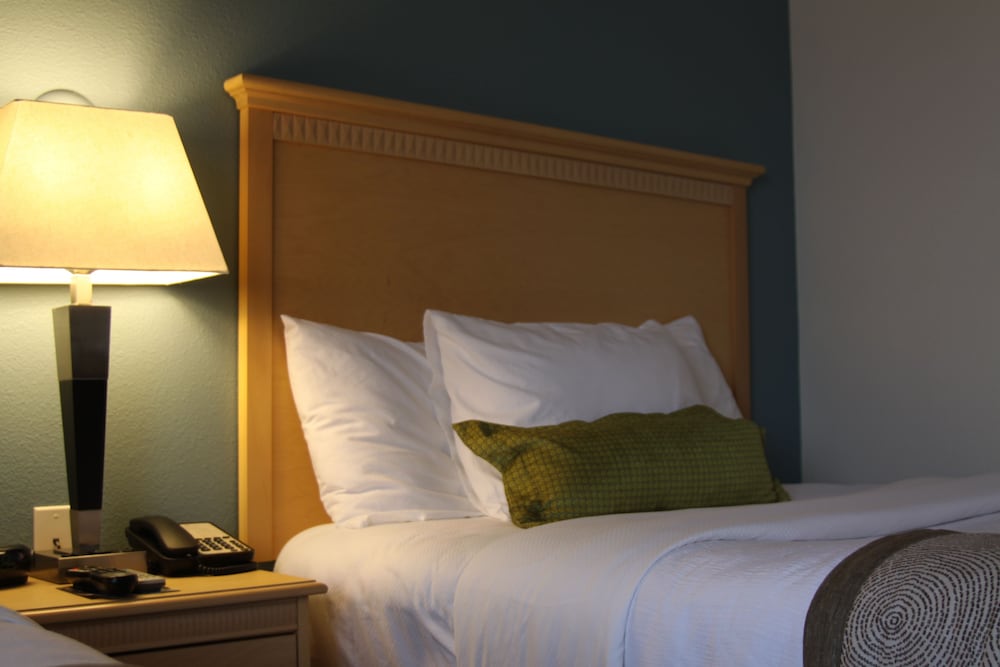 candlewood suites fargo n dakota state university by ihg