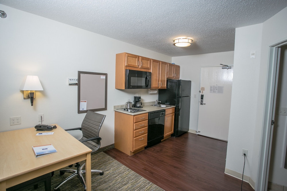 candlewood suites fargo n dakota state university by ihg