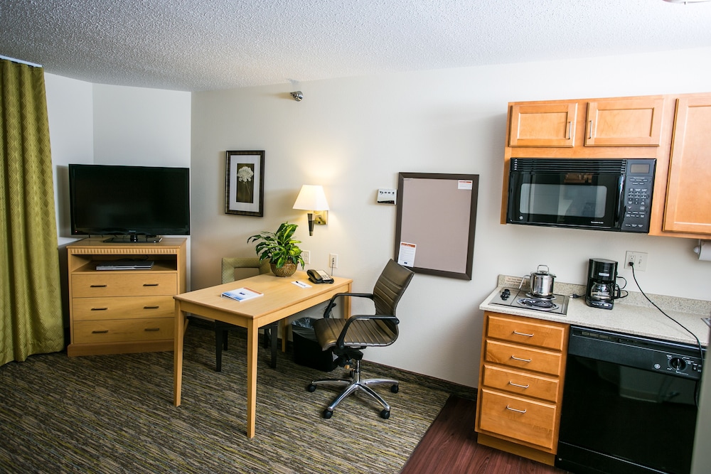 candlewood suites fargo n dakota state university by ihg
