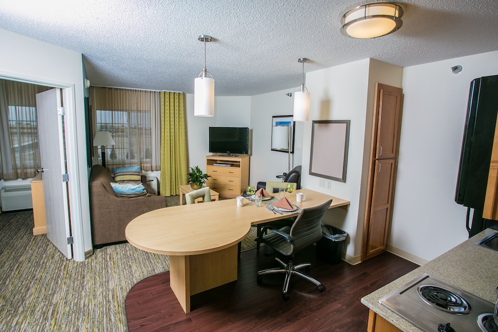 candlewood suites fargo n dakota state university by ihg