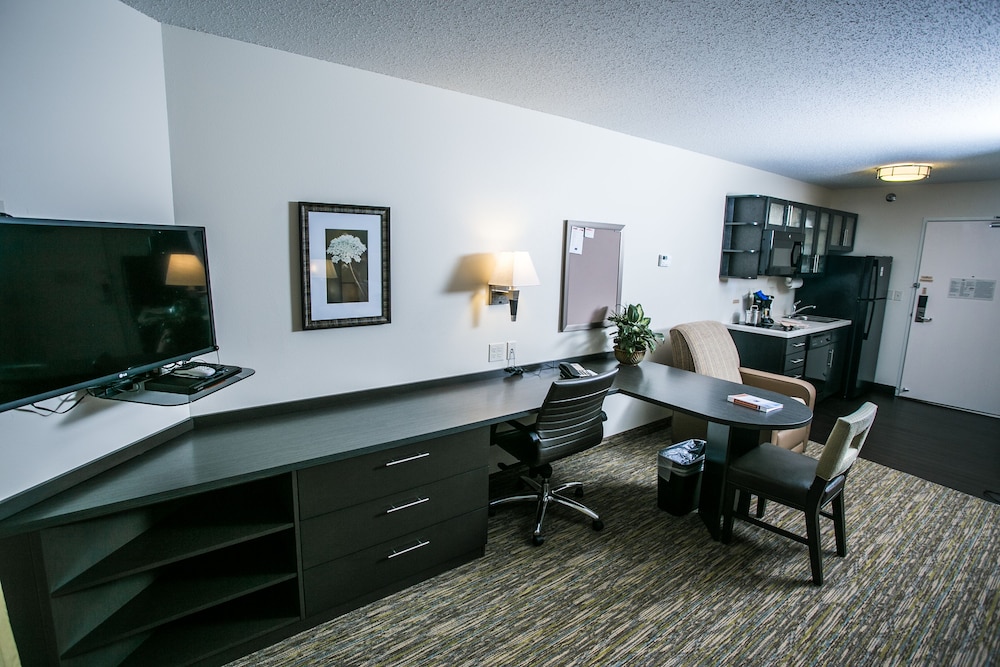 candlewood suites fargo n dakota state university by ihg