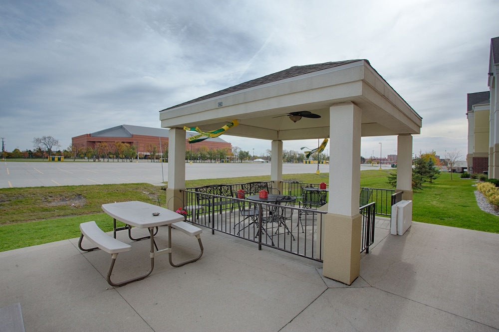candlewood suites fargo n dakota state university by ihg