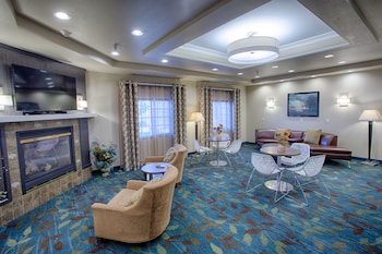 Candlewood Suites Fargo-N. Dakota State University By Ihg,Fargo>>Clay County,3 star