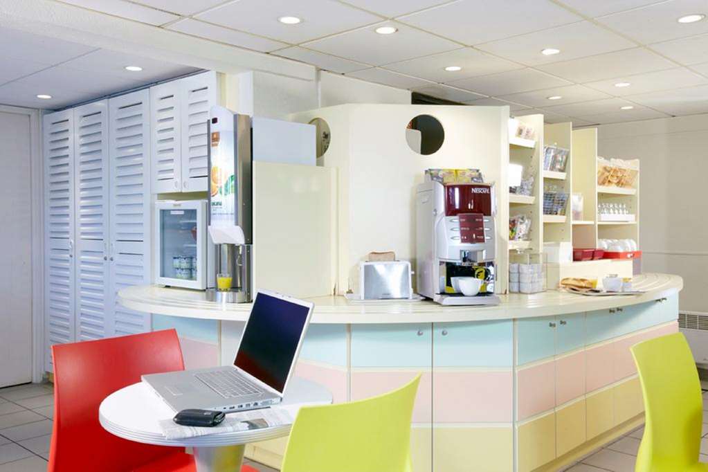 premiere classe lille ouest lomme