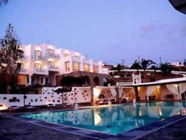 manoulas beach mykonos resort