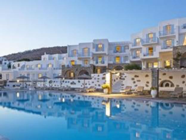 manoulas beach mykonos resort
