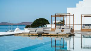 manoulas beach mykonos resort