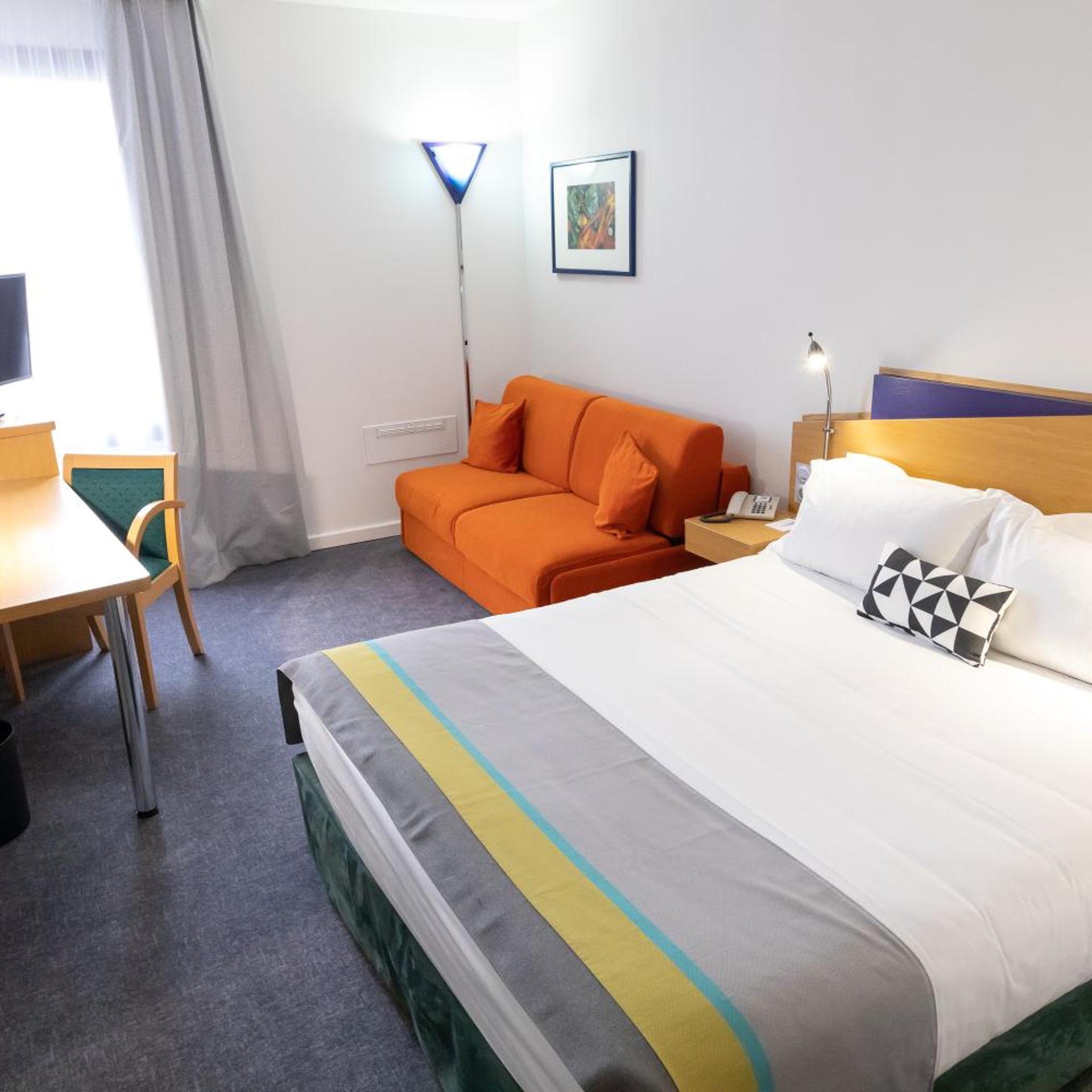 holiday inn express arras by ihg