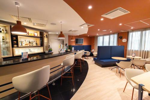 holiday inn express arras by ihg