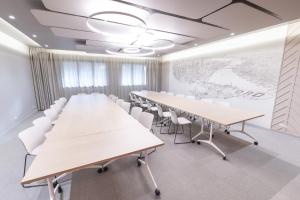 holiday inn express arras by ihg