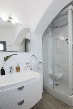 santorini princess presidential suites