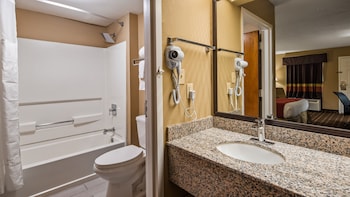 ramada limited knoxville area