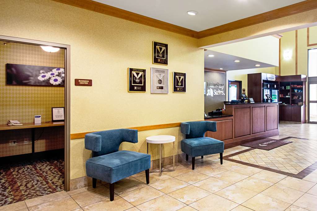 sleep inn and suites madison monona